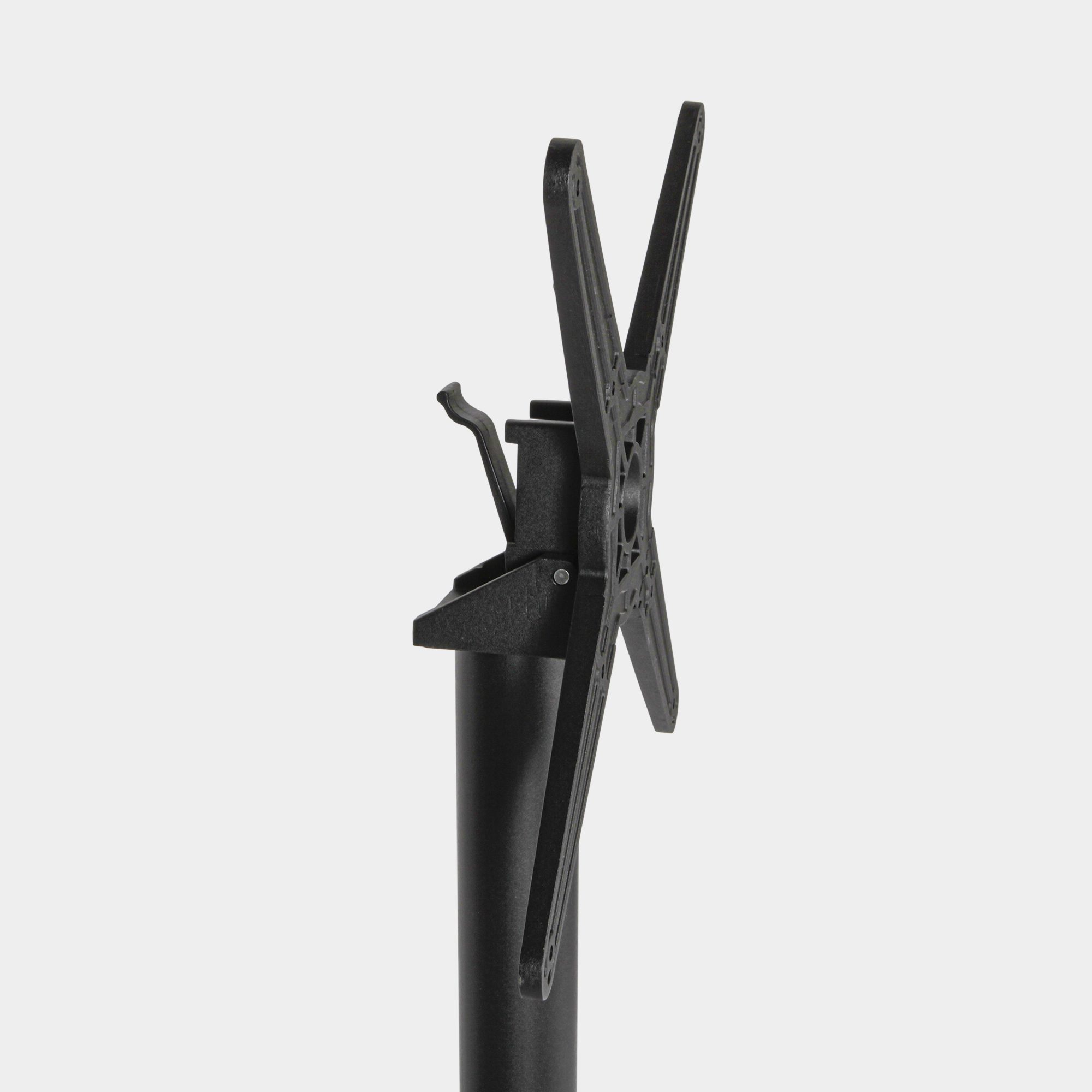 MA-745-F-Bistro-010